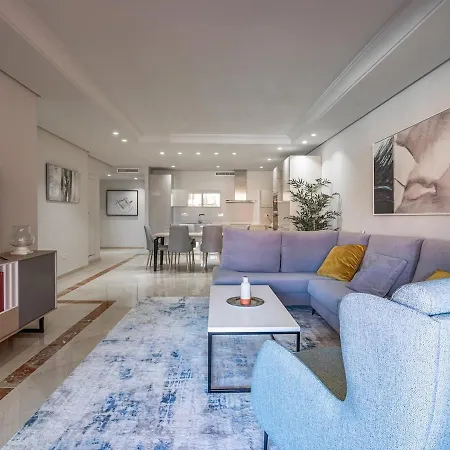 Mediterranean Bliss - 3 Bedroom Ground Floor 公寓 *