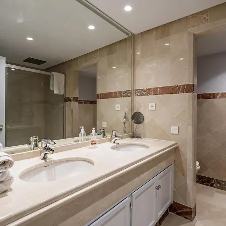 Mediterranean Bliss - 3 Bedroom Ground Floor